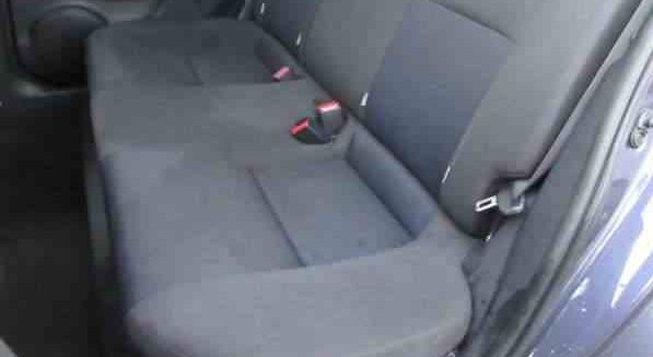 トヨタ アクア消臭施工