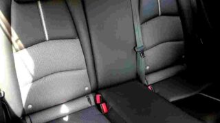 マツダ MAZDA2 usiro