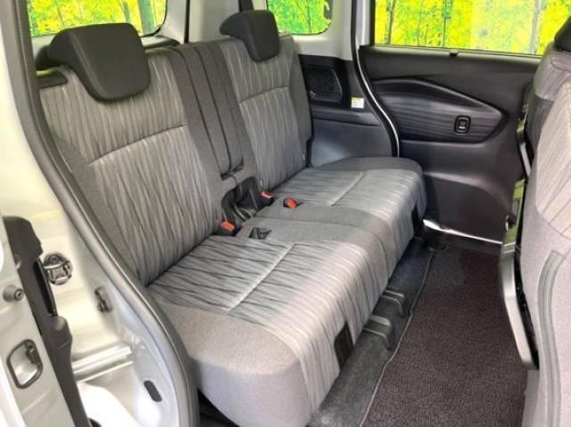 スズキ・ソリオ後部座席