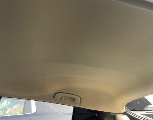 プリウス 車内ヤニ汚れ。