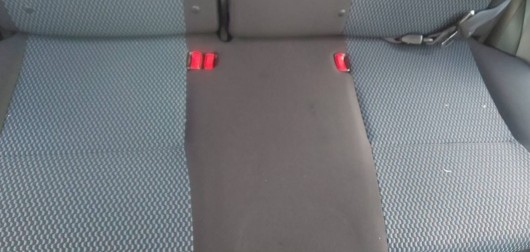 日産ノートシート汚れてるところ。