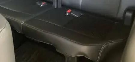 【西宮市】ホンダステップワゴン 魚釣りクーラーボックス汁を脱臭